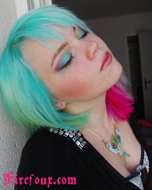 Coloration Cheveux Rose Cerise - Directions