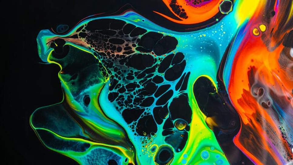 Pigments de coloration semi-permanente partant dans l'eau