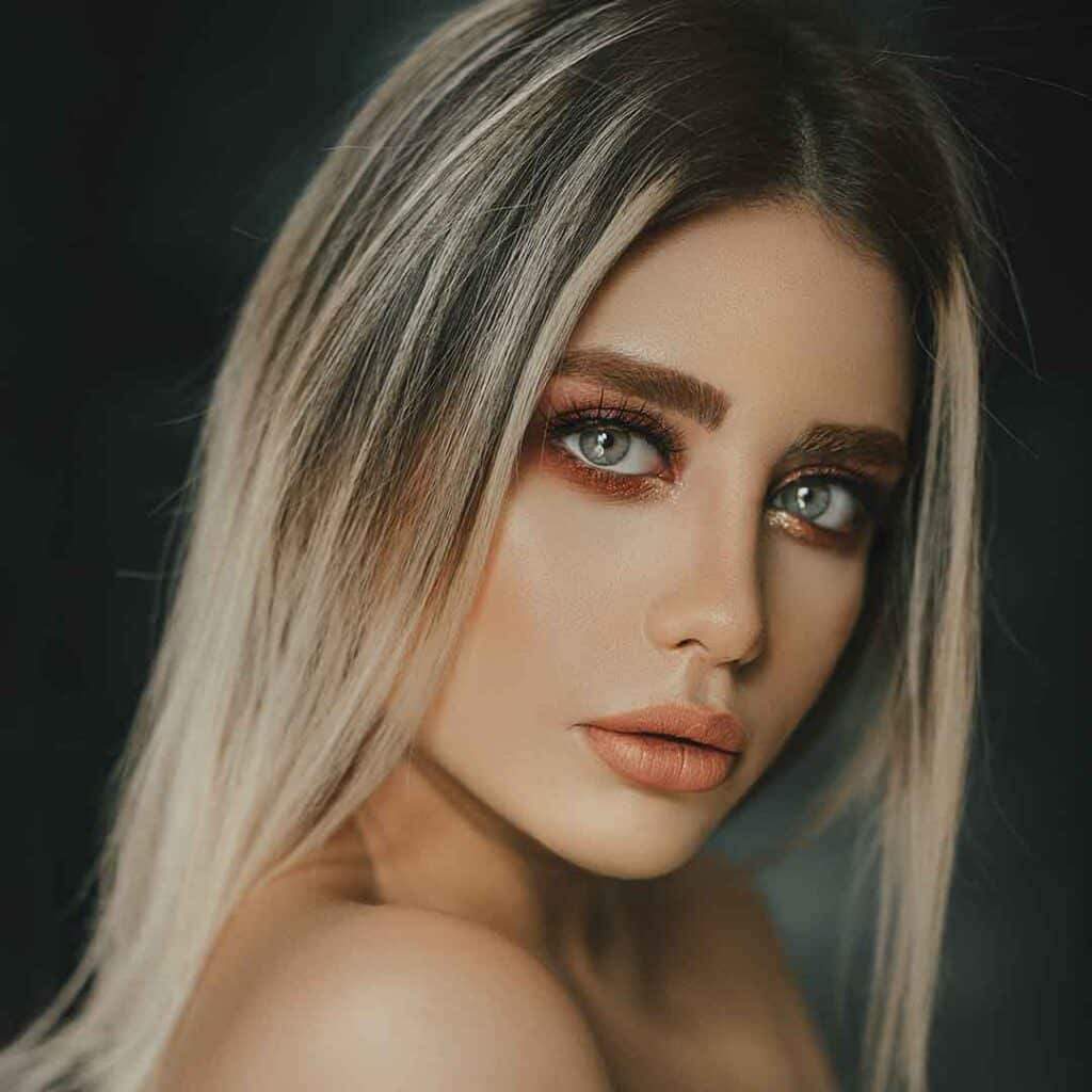 cheveux blond cendre