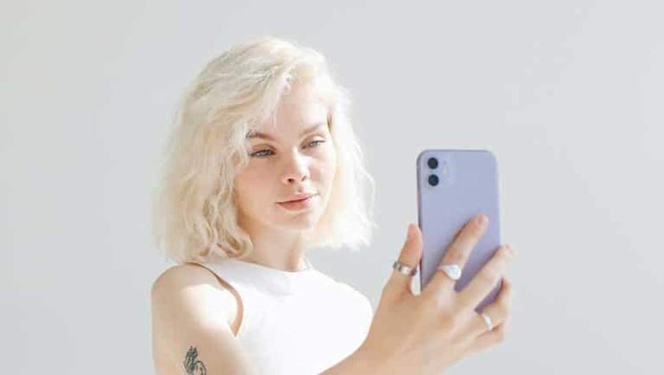 cheveux blonds polaire