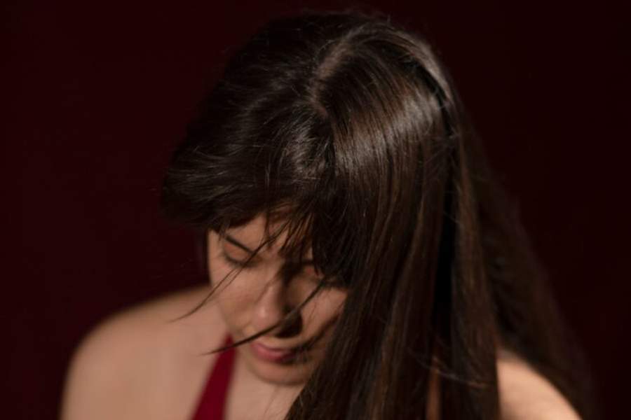 decoloration sur cheveux noirs sous tons